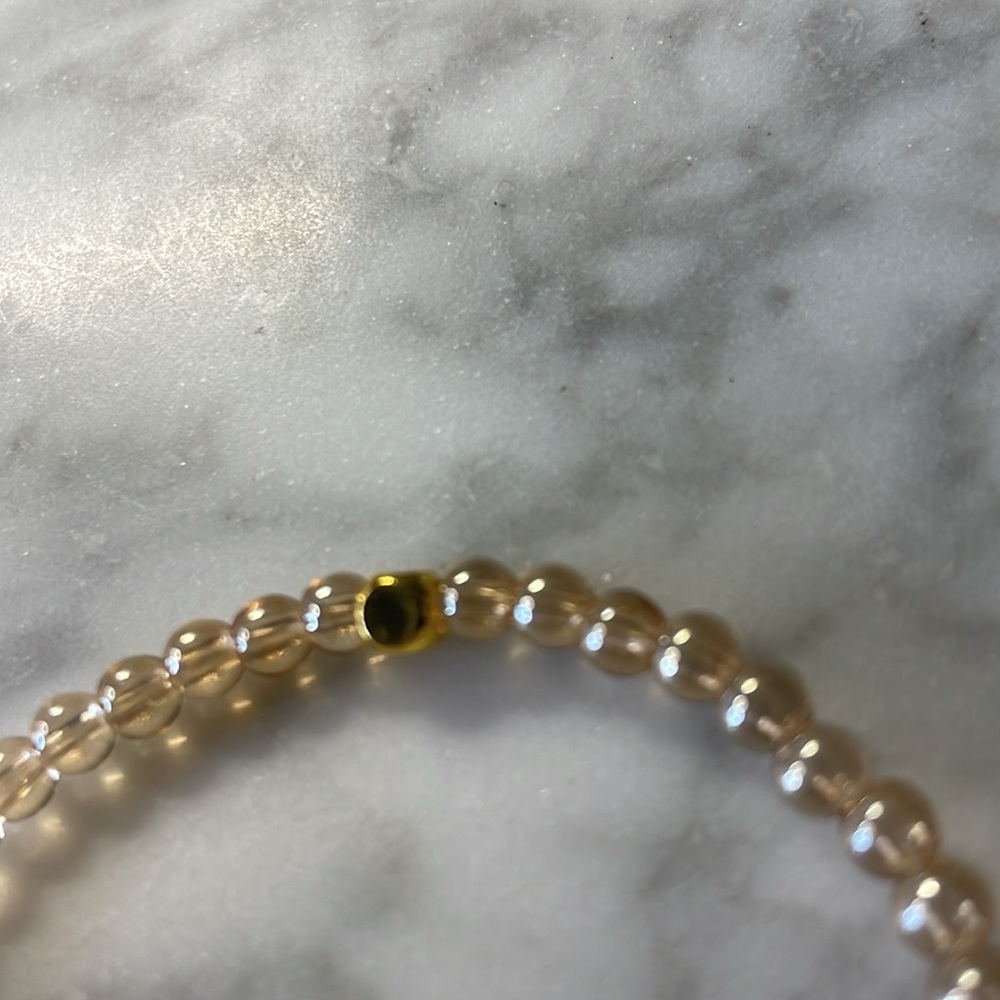 Small citrine with pearl center bracelet in size 7” - Picture 3 of 5